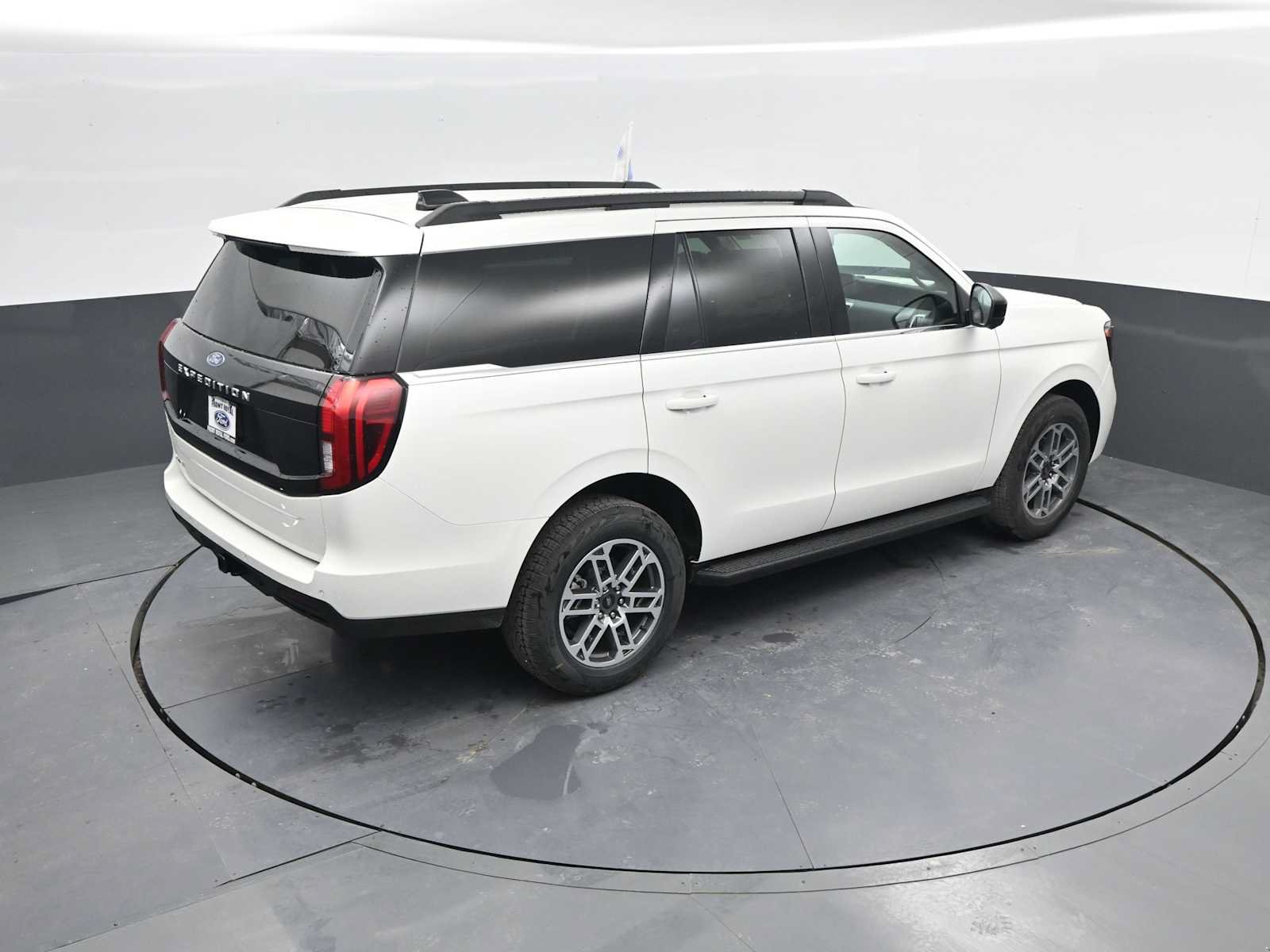 New 2026 Ford Expedition Active AWD/4WD image 55