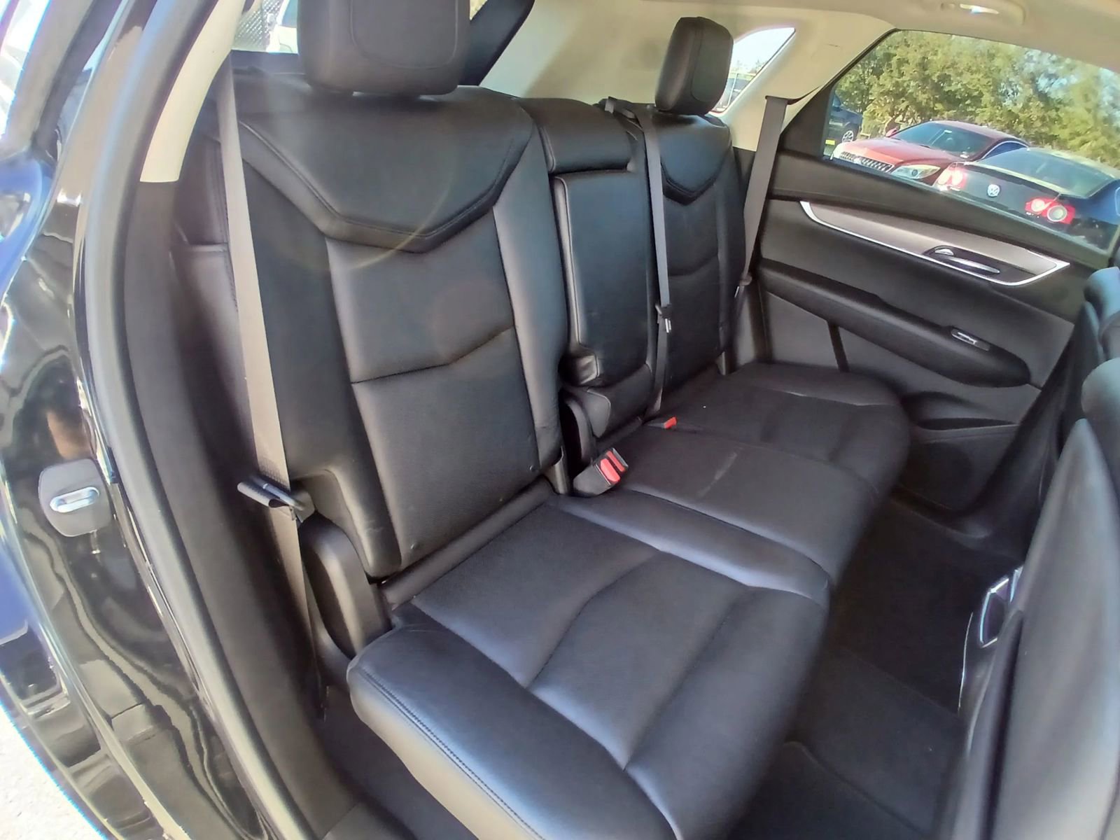 Used 2017 Cadillac XT5 Luxury w/ Driver Awareness Package image 17