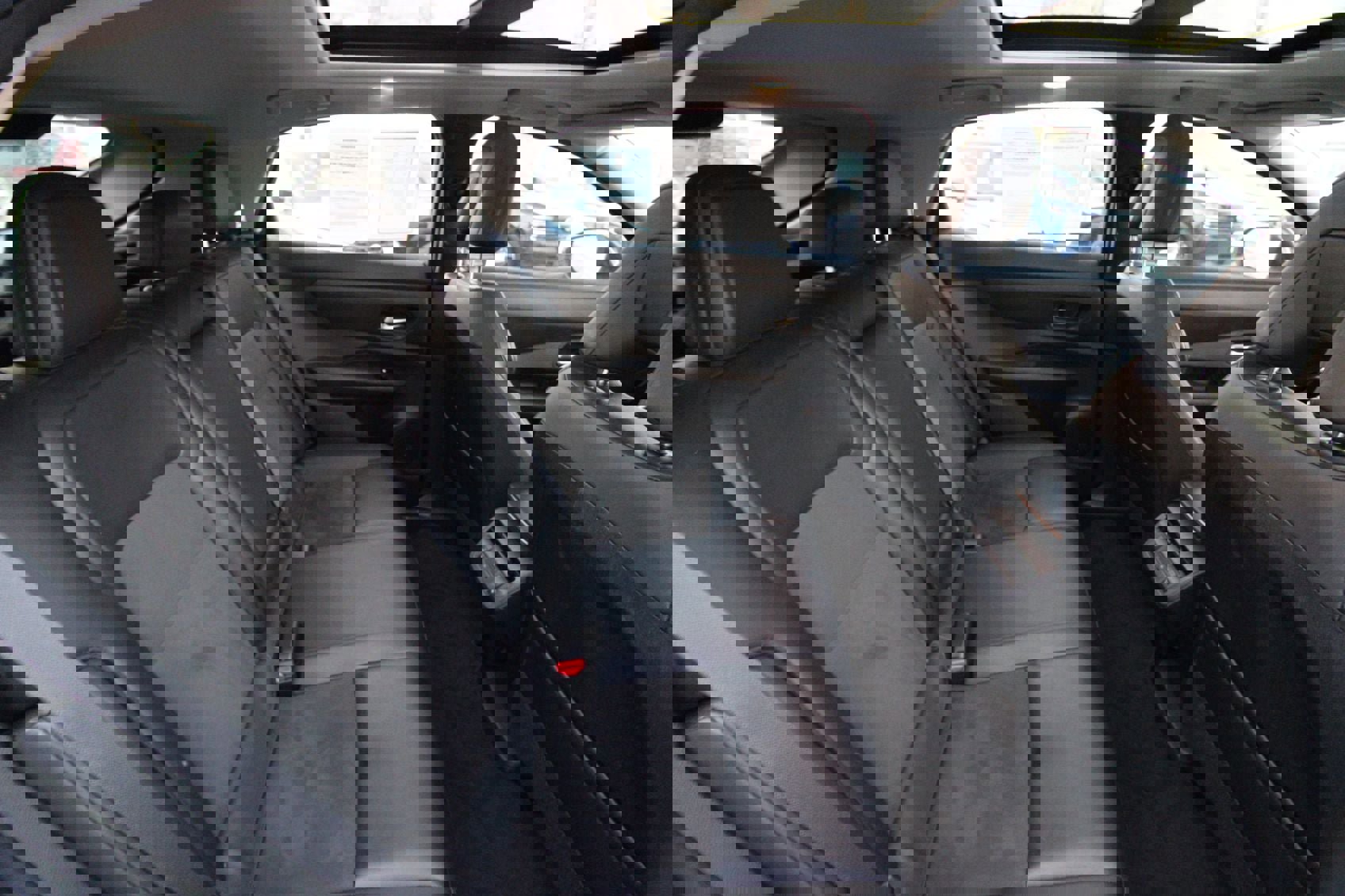 Used 2023 Nissan Ariya FWD image 20