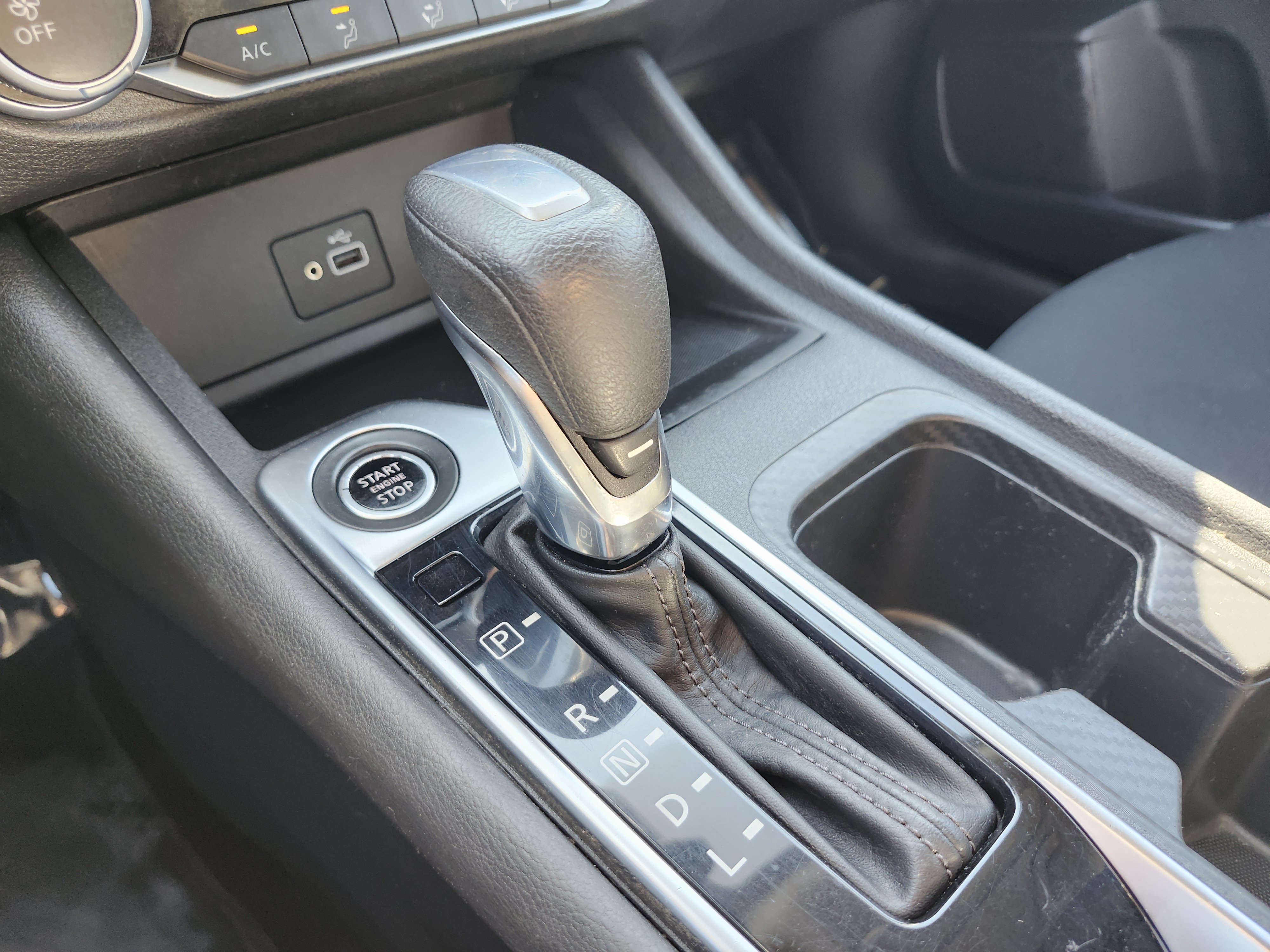 Used 2020 Nissan Sentra S FWD image 8