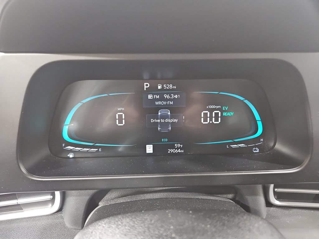 Certified 2025 Hyundai Elantra Hybrid FWD image 17