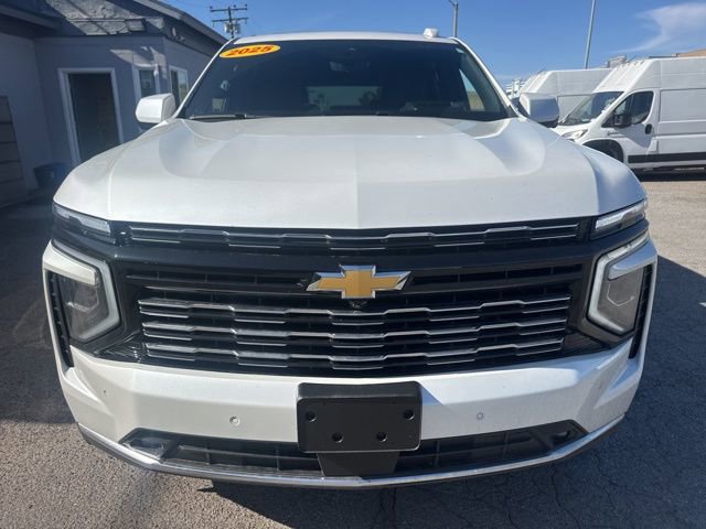 Used 2025 Chevrolet Tahoe High Country image 2