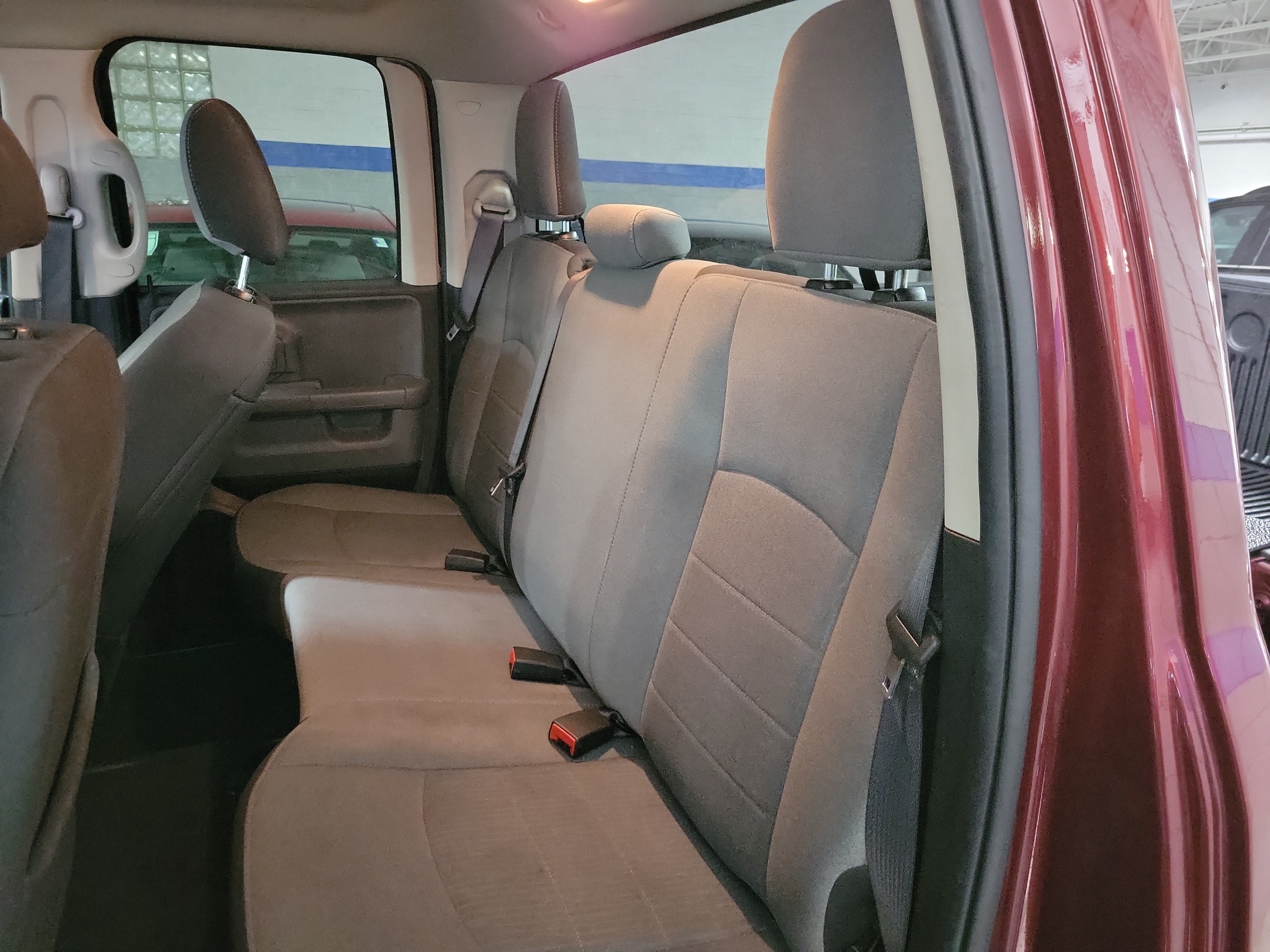 Used 2024 RAM 1500 Classic SLT AWD/4WD image 18