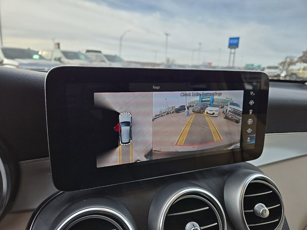 Used 2021 Mercedes-Benz GLC 300 4MATIC image 37