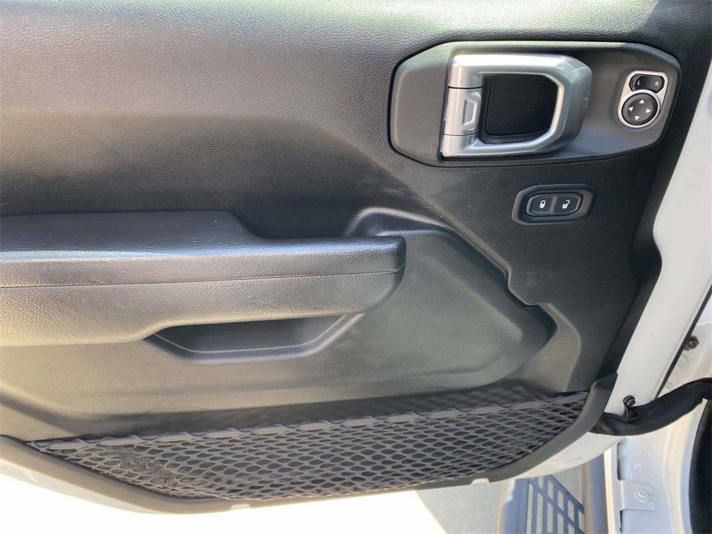 Used 2023 Jeep Wrangler Unlimited Rubicon 4xe image 49