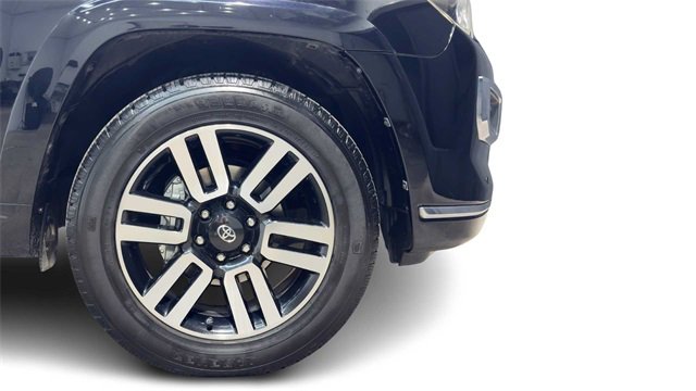 Used 2015 Toyota 4Runner Limited image 8