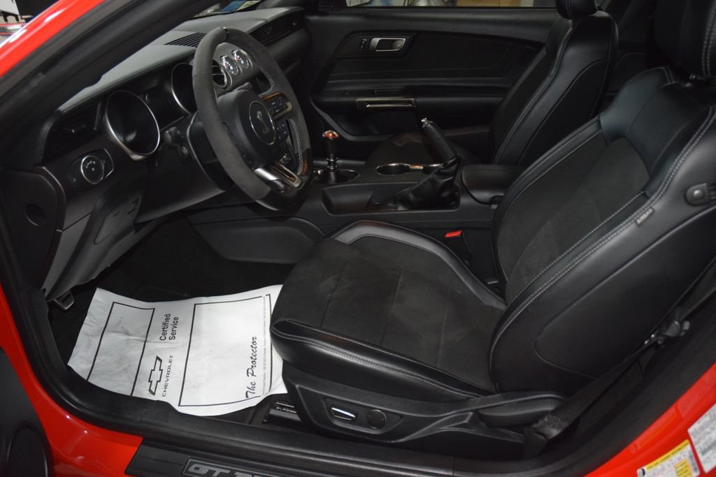 Used 2016 Ford Mustang Shelby GT350 w/ Technology Package RWD image 42