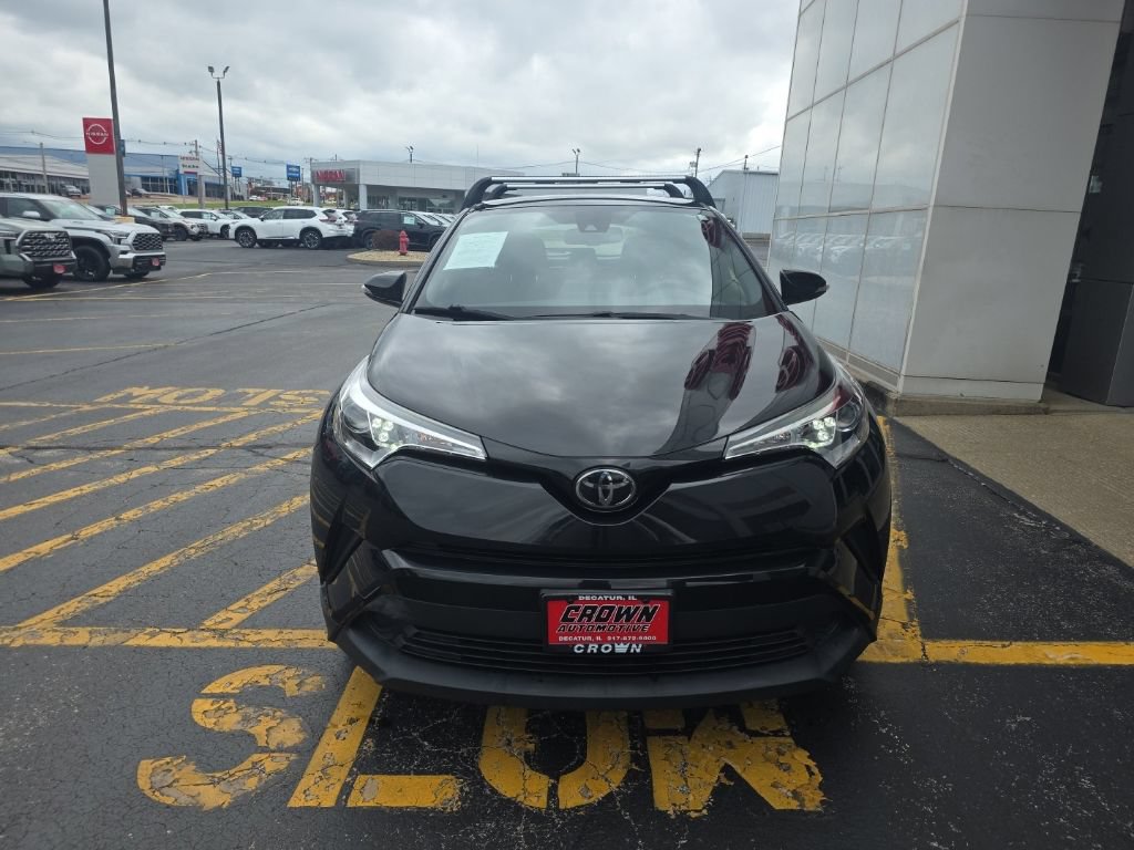 Used 2019 Toyota C-HR LE FWD image 9