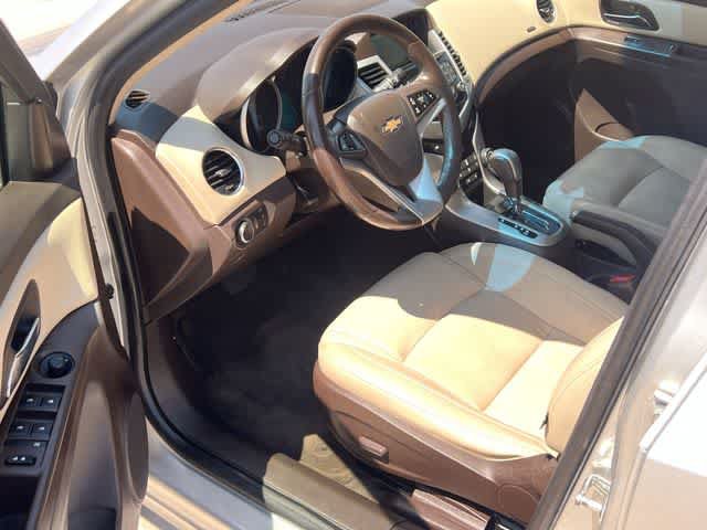 Used 2015 Chevrolet Cruze LT FWD image 3