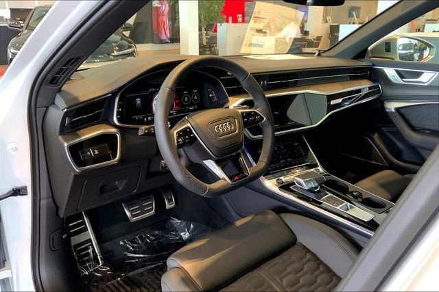 Certified 2025 Audi RS 6 performance w/ Executive Package image 14