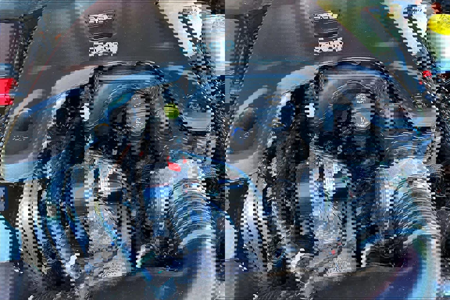 Used 2020 Jeep Wrangler Unlimited Sahara image 35