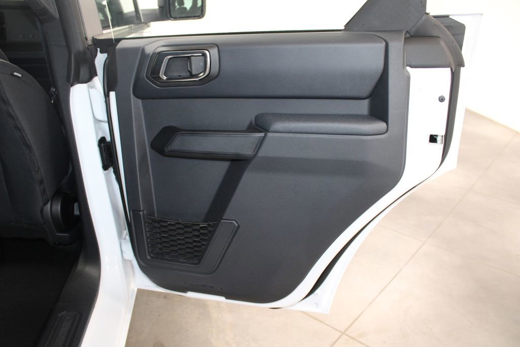 New 2025 Ford Bronco 4-Door image 30