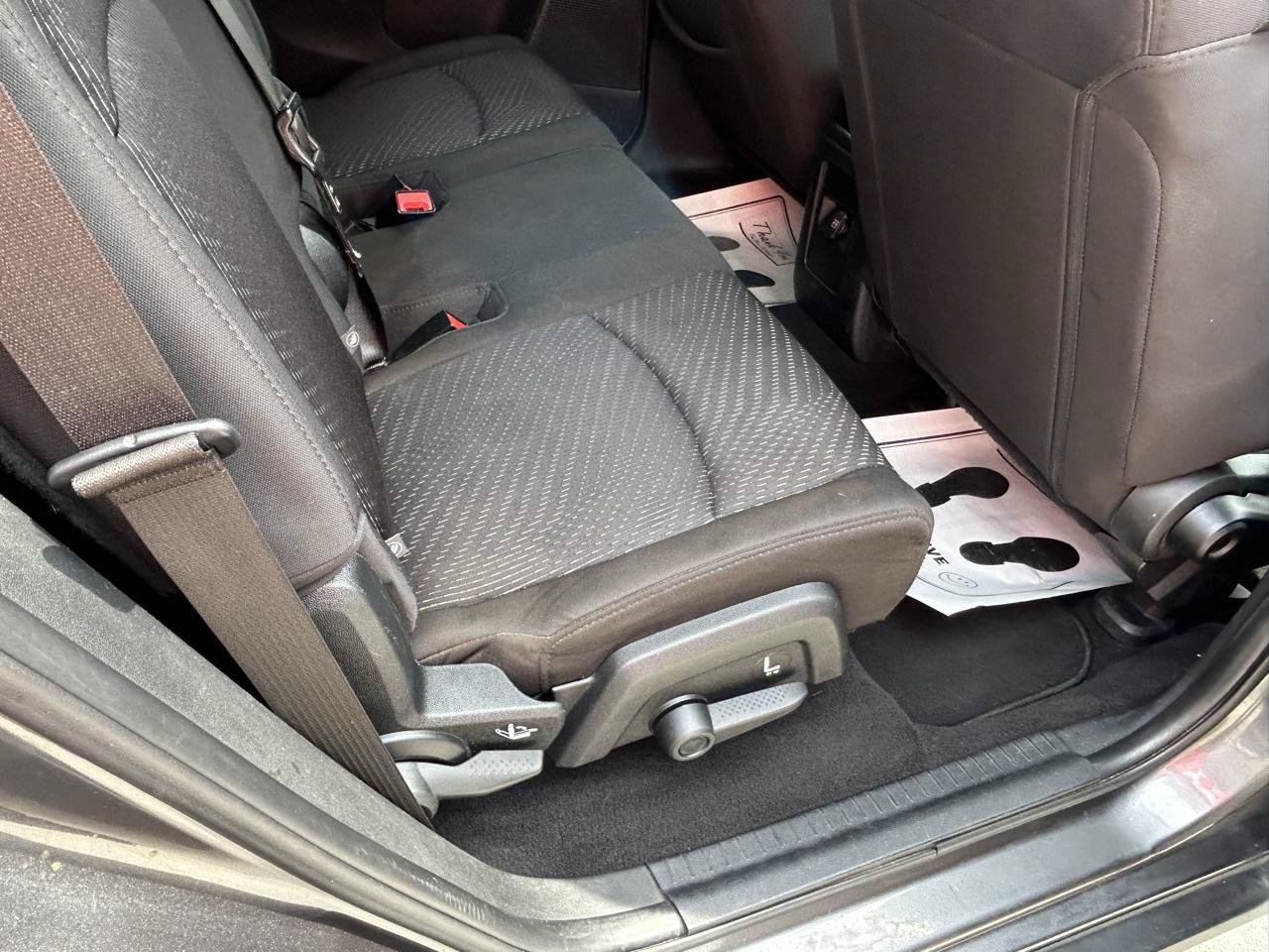 Used 2015 Dodge Journey SE w/ Quick Order Package 22F SE FWD image 11