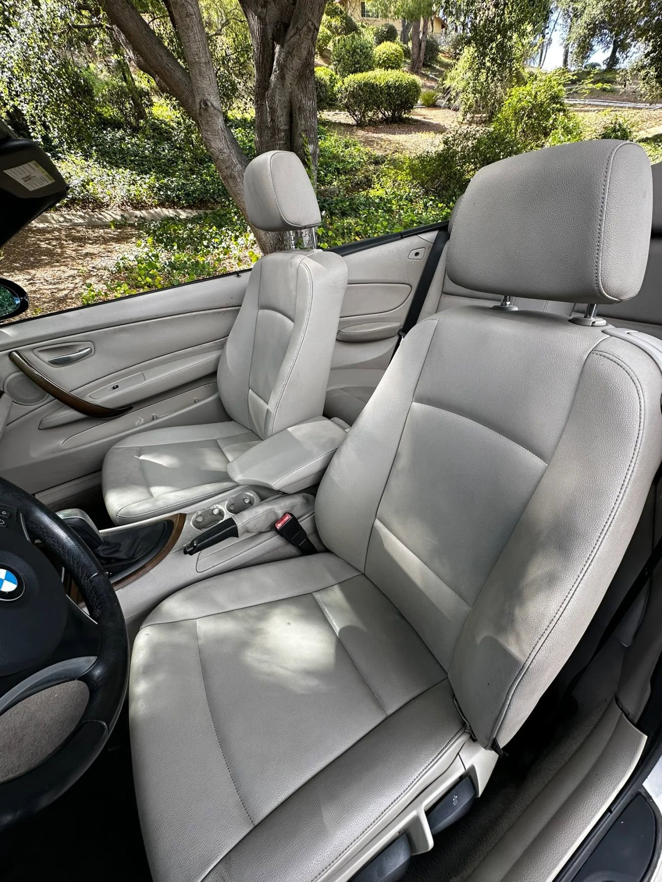 Used 2009 BMW 128i Convertible image 12