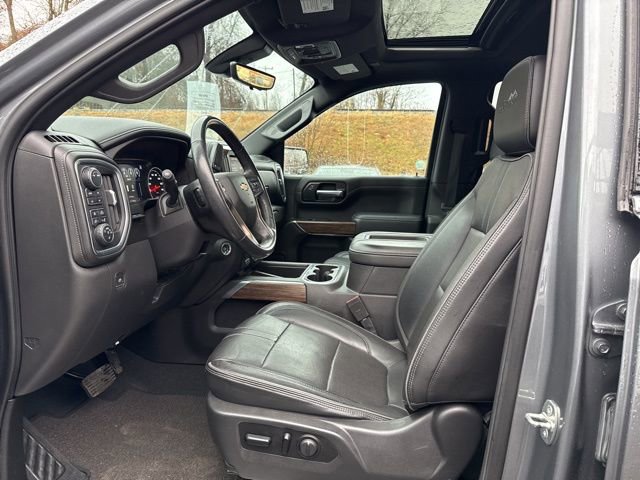 Used 2021 Chevrolet Silverado 1500 High Country w/ Technology Package image 21