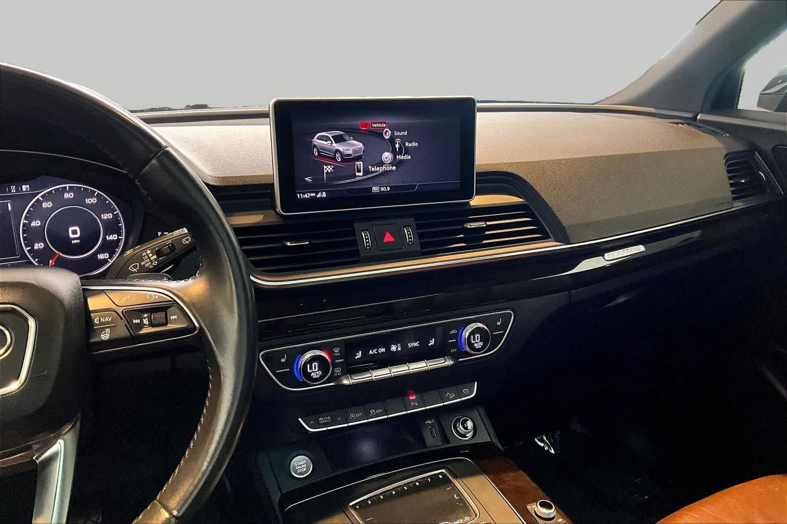 Used 2019 Audi Q5 2.0T Premium Plus w/ Premium Plus Package AWD/4WD image 7