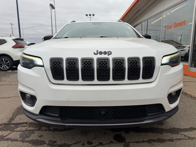 Used 2021 Jeep Cherokee Latitude image 2
