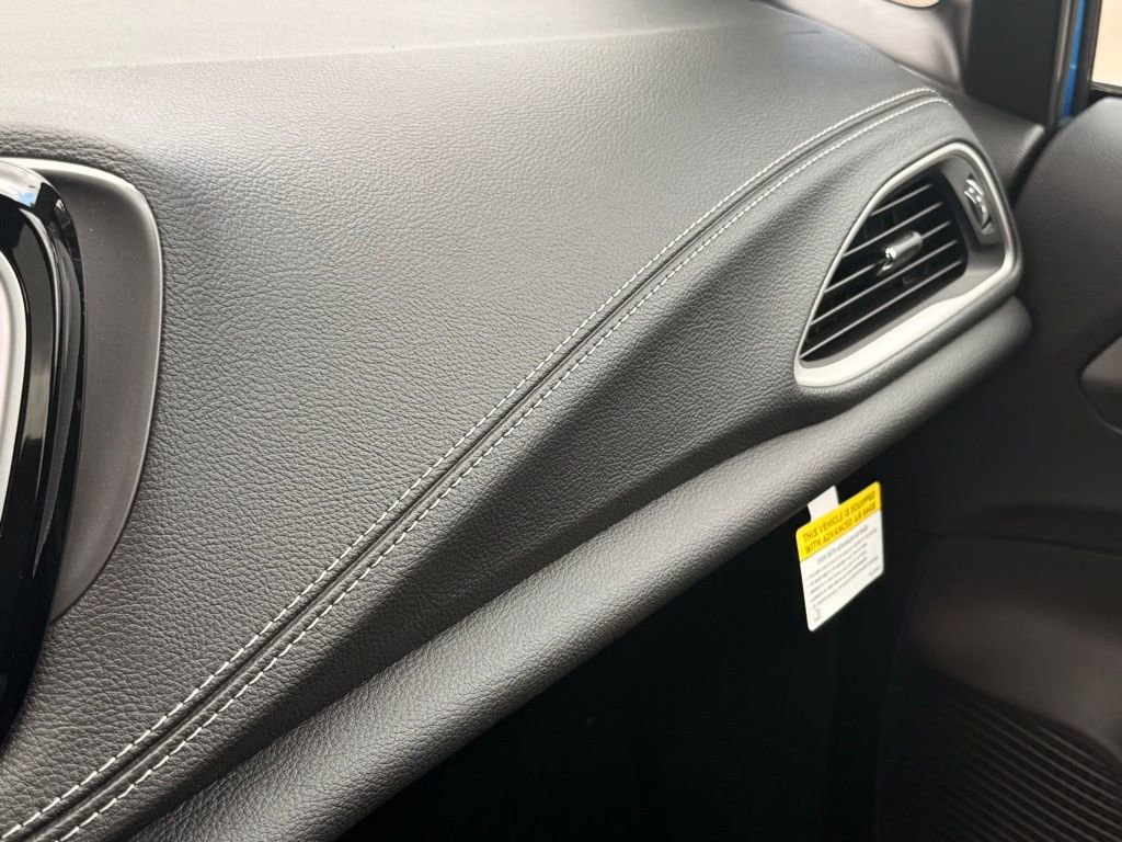 New 2026 Chrysler Pacifica Select image 21