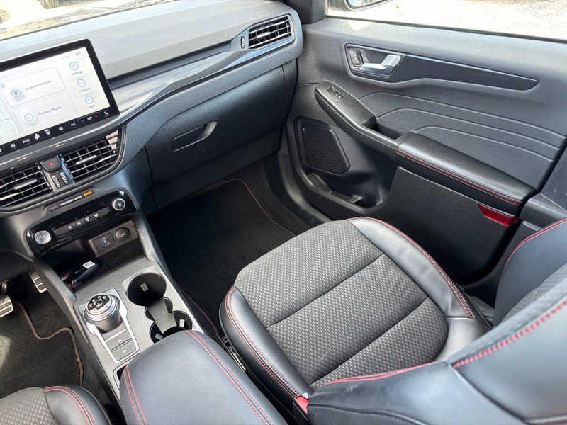 Used 2023 Ford Escape ST-Line w/ Tech Pack #1 FWD image 15