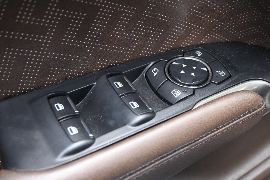 Used 2018 Lincoln MKC Black Label FWD image 12