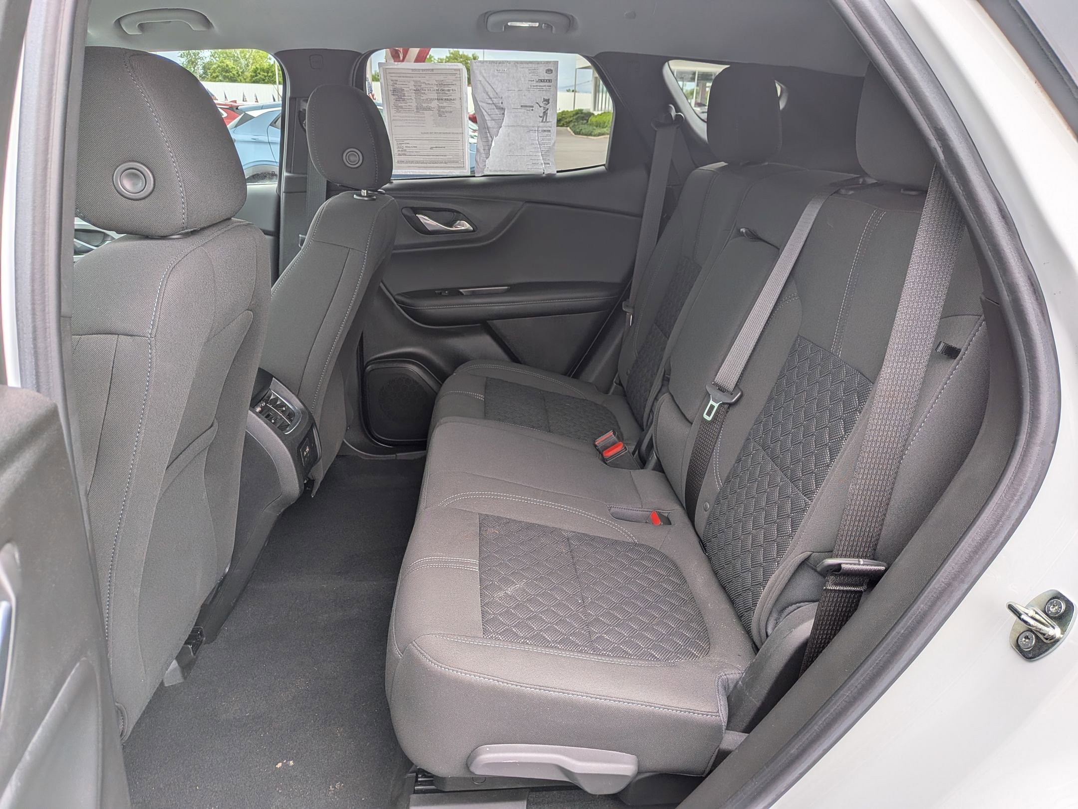 Used 2022 Chevrolet Blazer LT FWD image 24