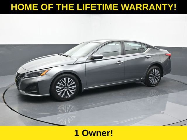 Used 2023 Nissan Altima 2.5 SV AWD/4WD image 2