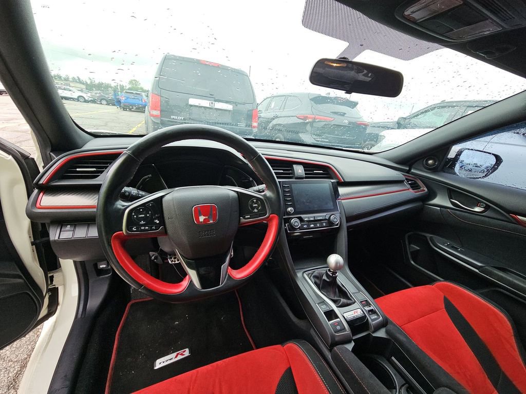 Used 2019 Honda Civic Type R image 7