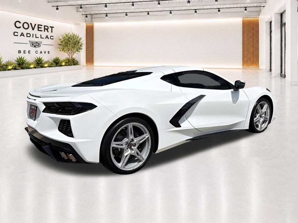 Used 2024 Chevrolet Corvette Stingray Coupe RWD image 18