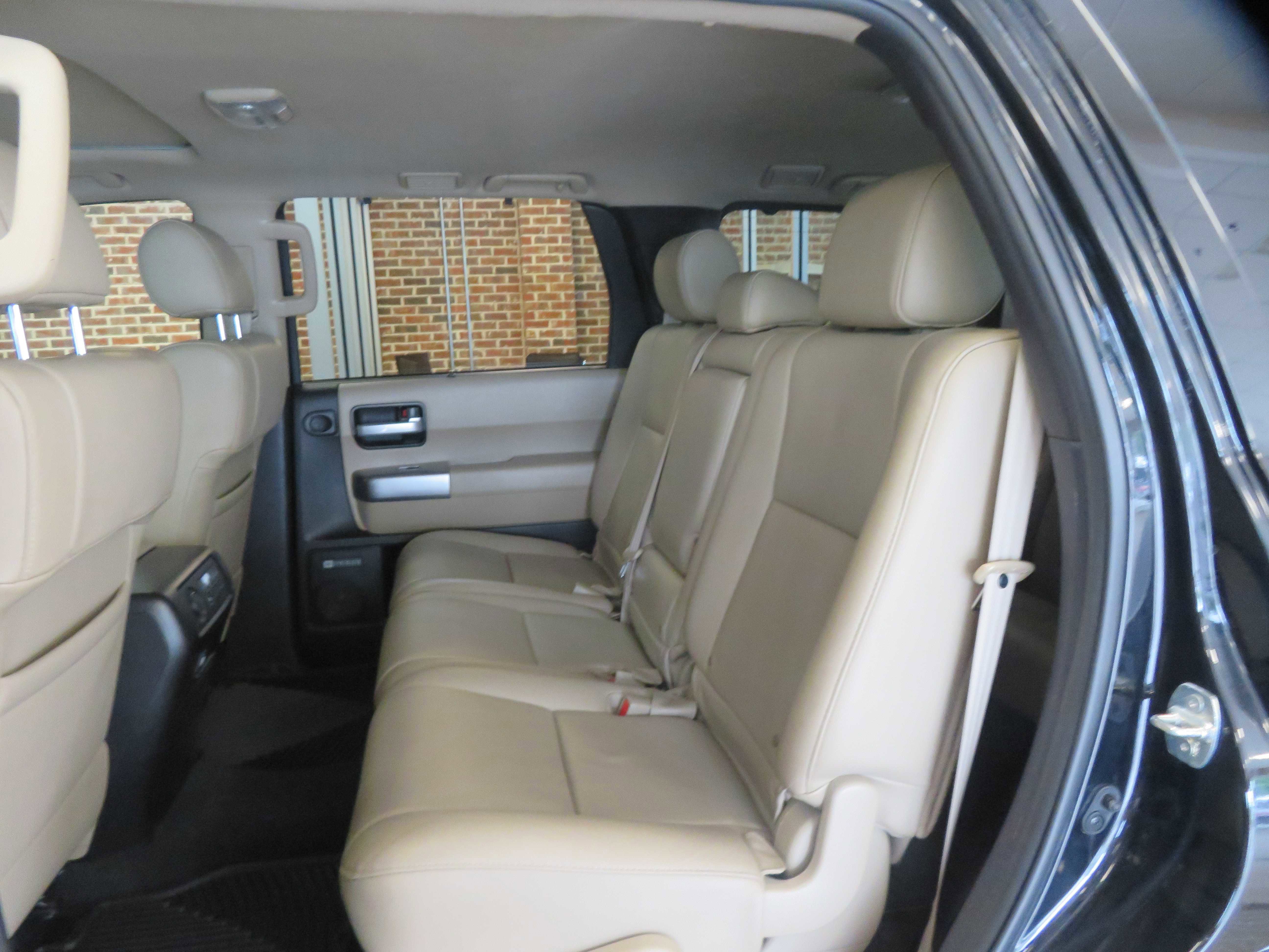 Used 2019 Toyota Sequoia Limited w/ Safety & Convenience Package RWD image 20