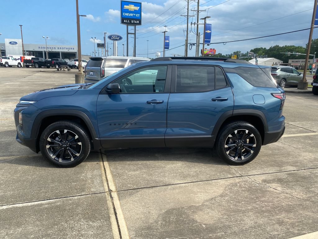 New 2026 Chevrolet Equinox RS w/ Convenience Package III FWD image 3