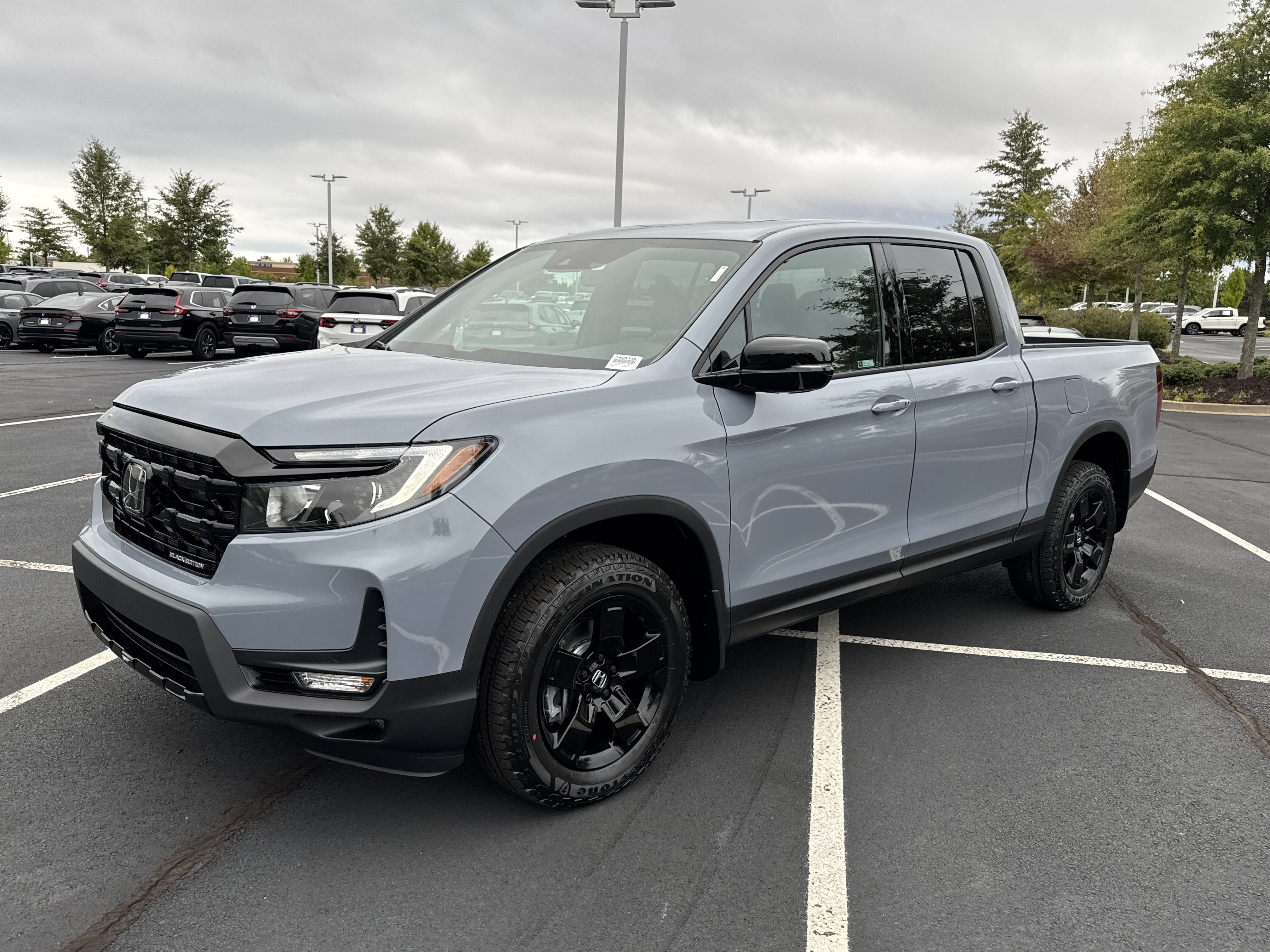 New 2026 Honda Ridgeline Black Edition image 5