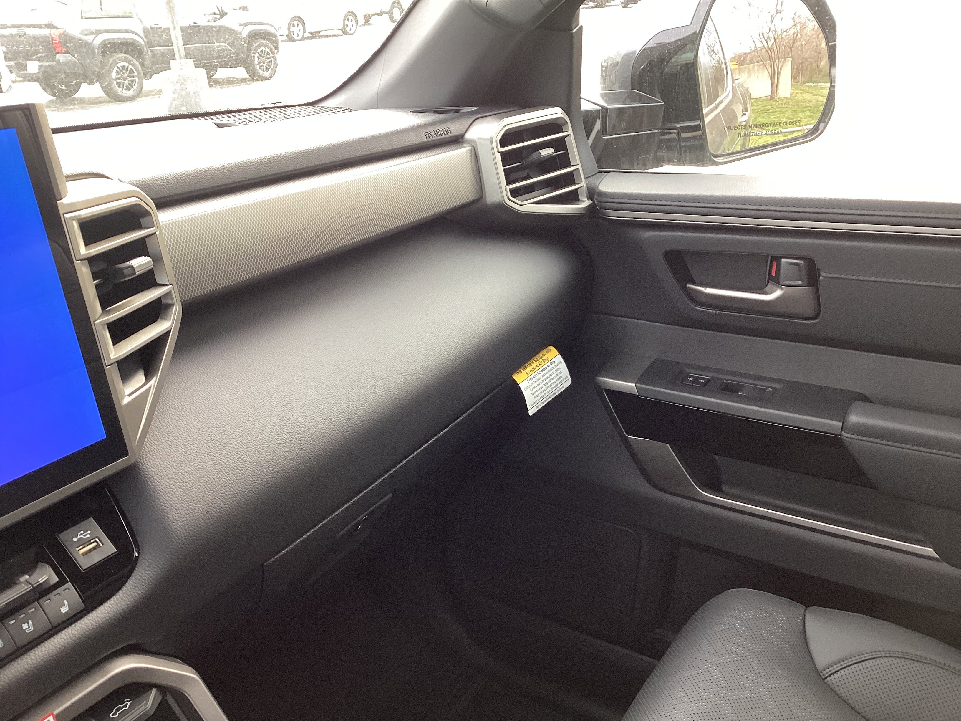 New 2025 Toyota Tundra Limited image 34