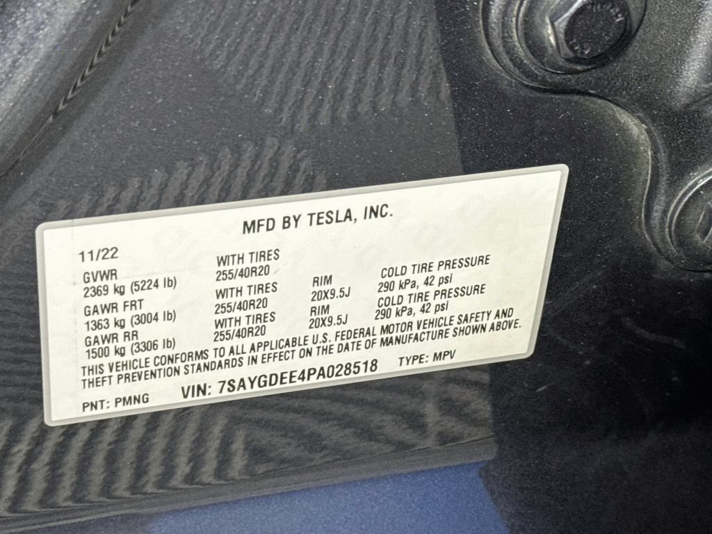 Used 2023 Tesla Model Y Long Range AWD/4WD image 34