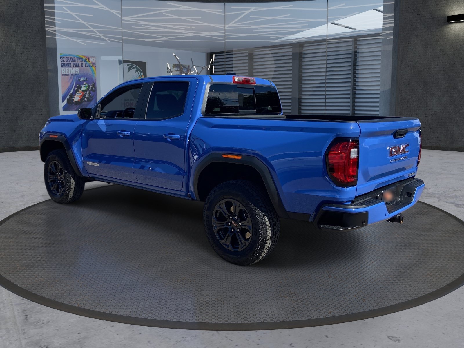 Certified 2025 GMC Canyon Elevation w/ Technology Package RWD image 3