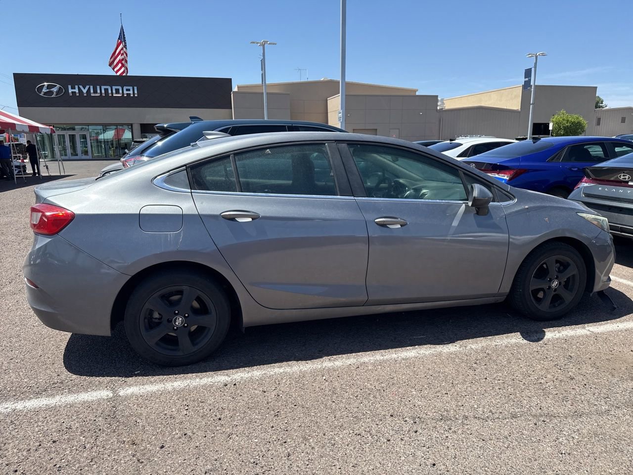 Used 2018 Chevrolet Cruze LT FWD image 6