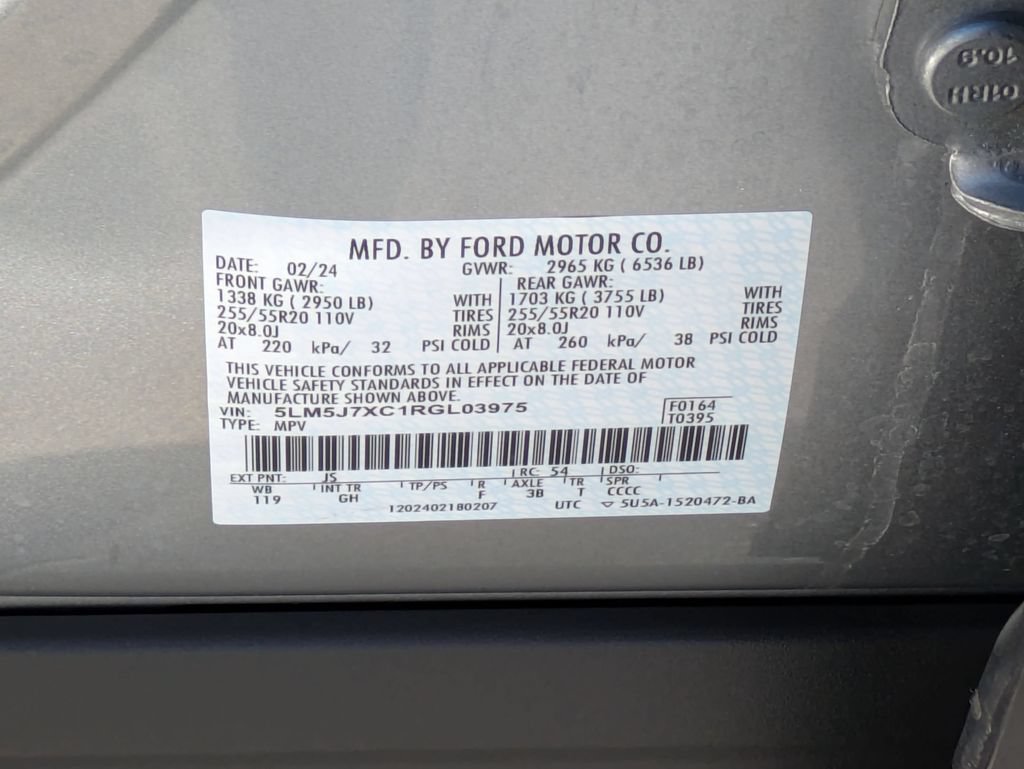 Used 2024 Lincoln Aviator Reserve AWD/4WD image 38