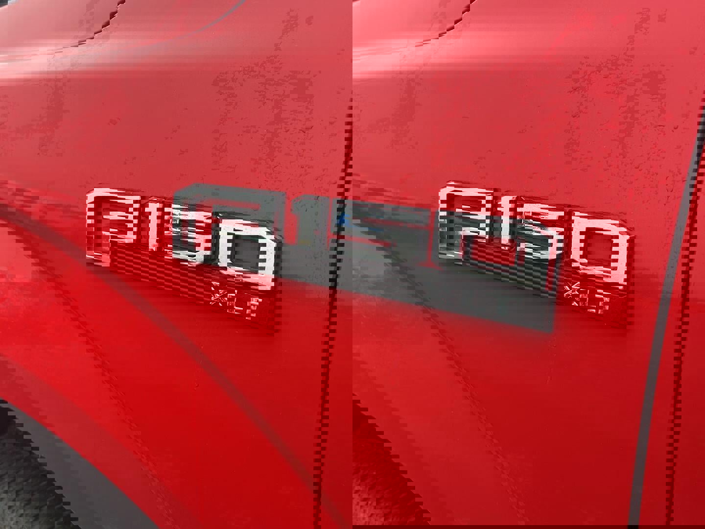 Used 2018 Ford F150 XLT w/ Equipment Group 302A Luxury image 6