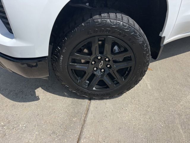 Used 2025 Chevrolet Silverado 1500 LT Trail Boss w/ Convenience Package II image 36