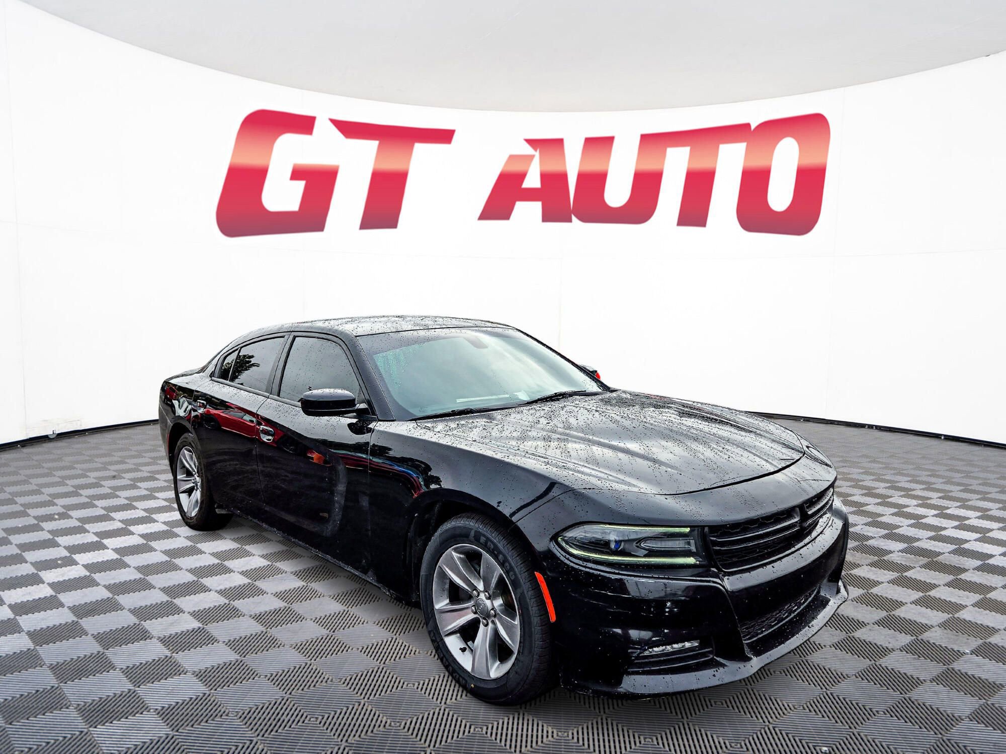 Used 2016 Dodge Charger SXT
