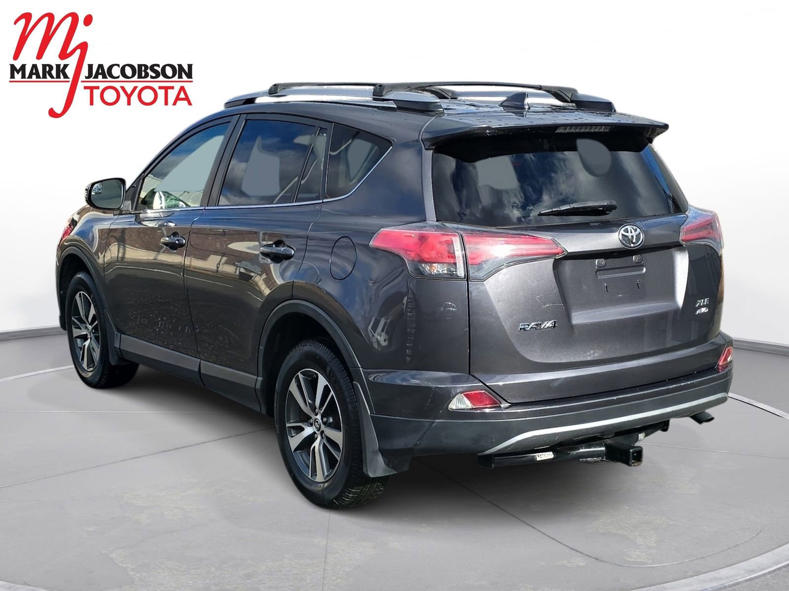 Used 2017 Toyota RAV4 XLE w/ Plus Special Value Package image 11