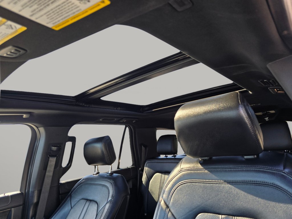 Used 2020 Ford Expedition Max Limited AWD/4WD image 5