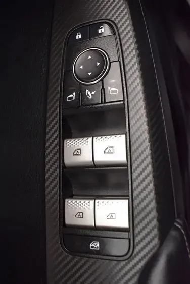 Used 2024 Mitsubishi Outlander FWD image 21