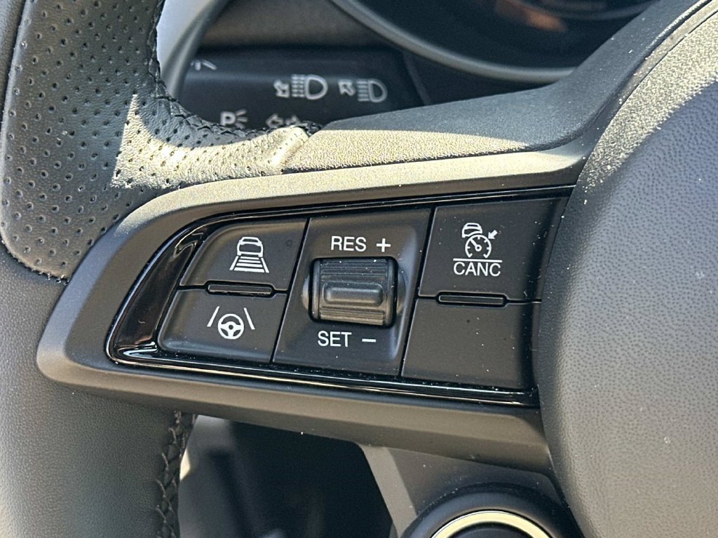 New 2026 Alfa Romeo Giulia AWD w/ Driving Assist Package image 29