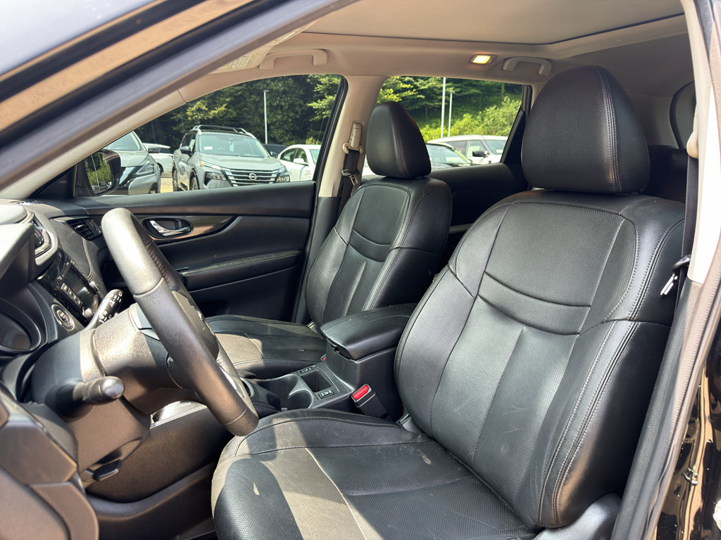 Certified 2020 Nissan Rogue SL w/ Premium Package FWD image 11