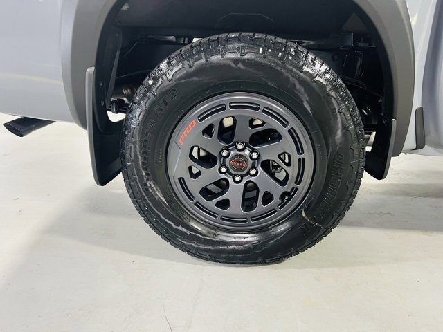 New 2025 Nissan Frontier PRO-4X w/ Interior Protection Package image 9