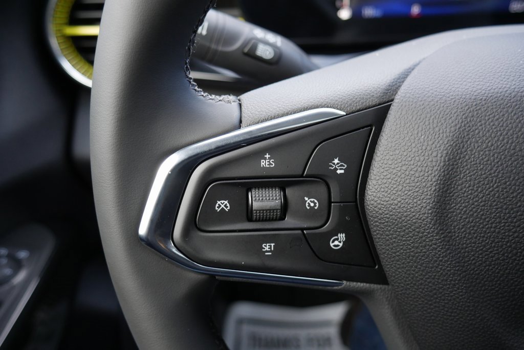 New 2026 Chevrolet Trax ACTIV w/ Sunroof Package image 12