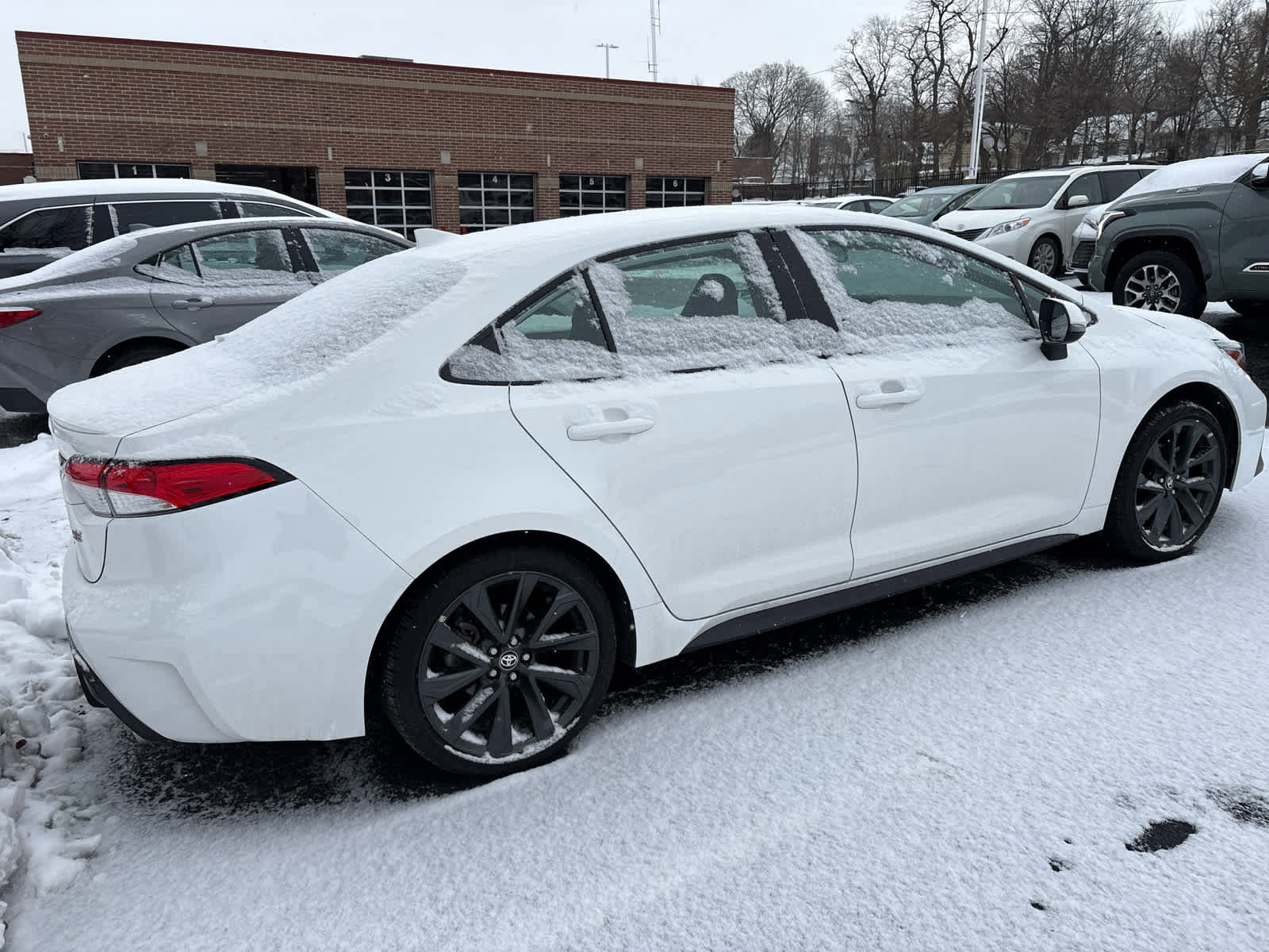 Certified 2025 Toyota Corolla SE image 20