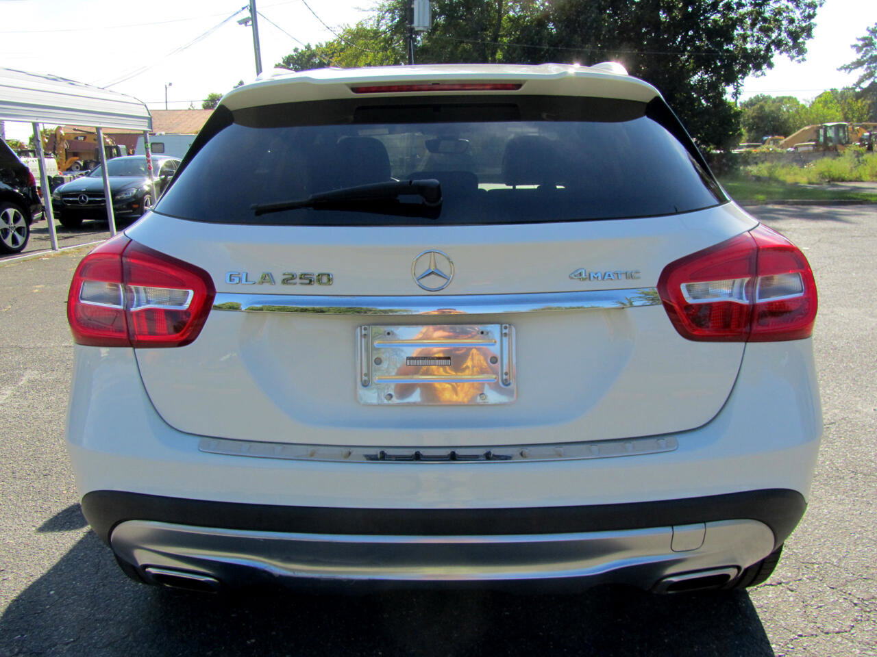 Used 2017 Mercedes-Benz GLA 250 4MATIC w/ Premium Package image 9