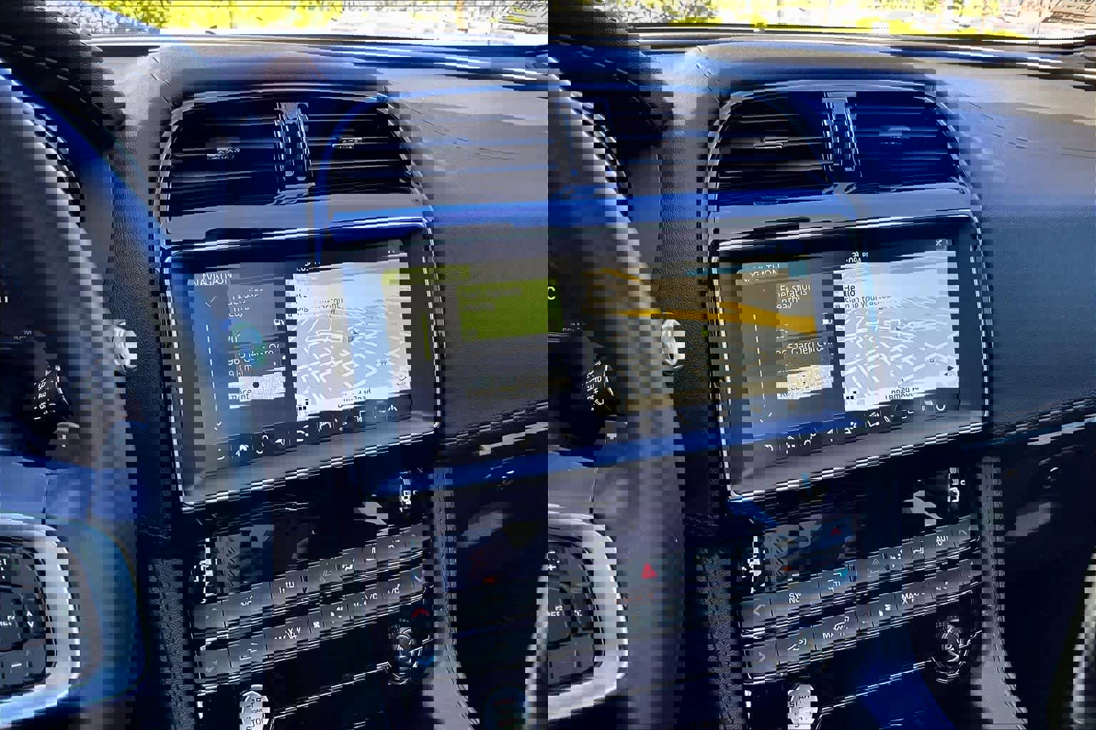 Used 2020 Jaguar F-PACE Prestige image 6