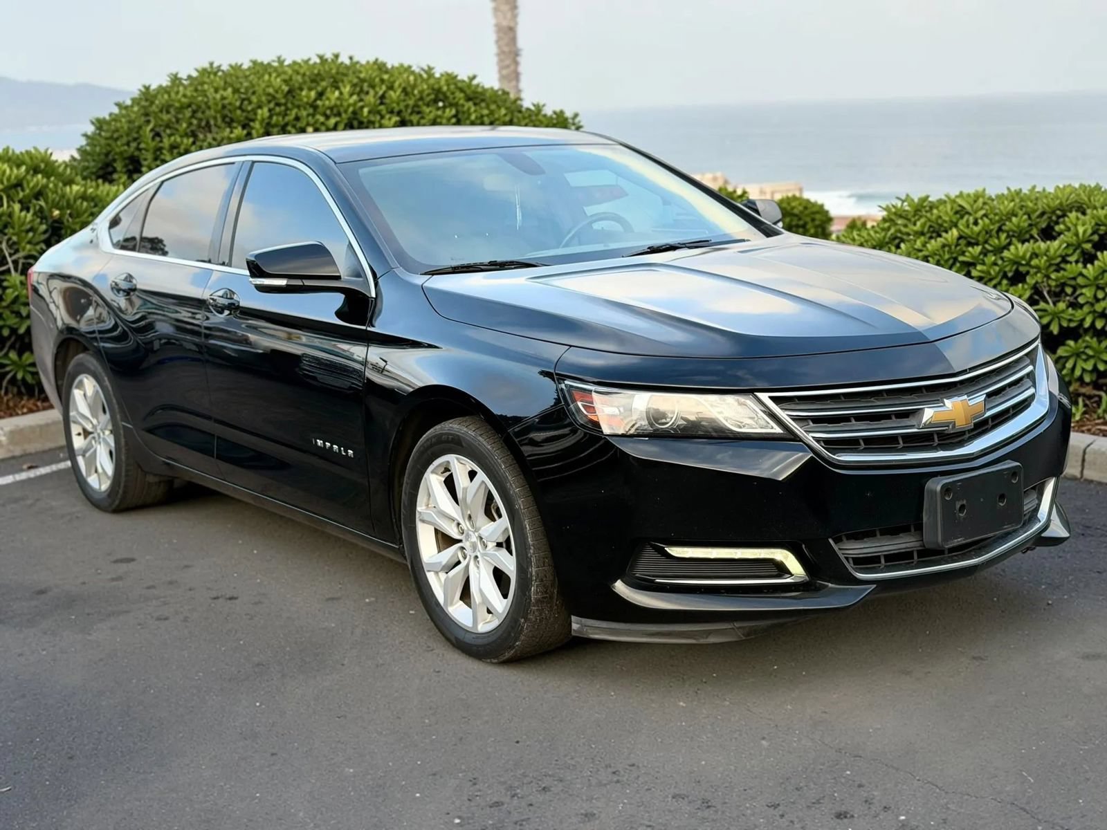 Used 2019 Chevrolet Impala LT w/ LT Leather Package FWD image 2
